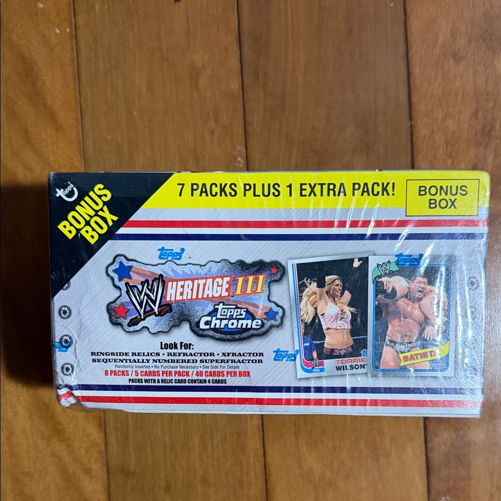 WWE Heritage III Chrome 8-Pack Blaster Box (Topps 2008) - Picture 4 of 6